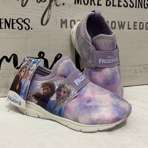 FROZEN LIGHT UP SHOES